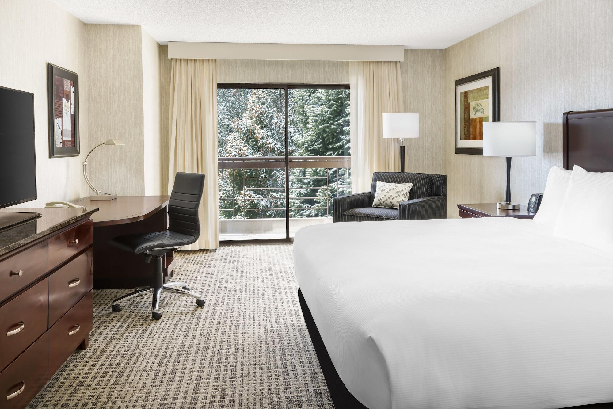 Doubletree By Hilton Colorado Springs Exterior foto