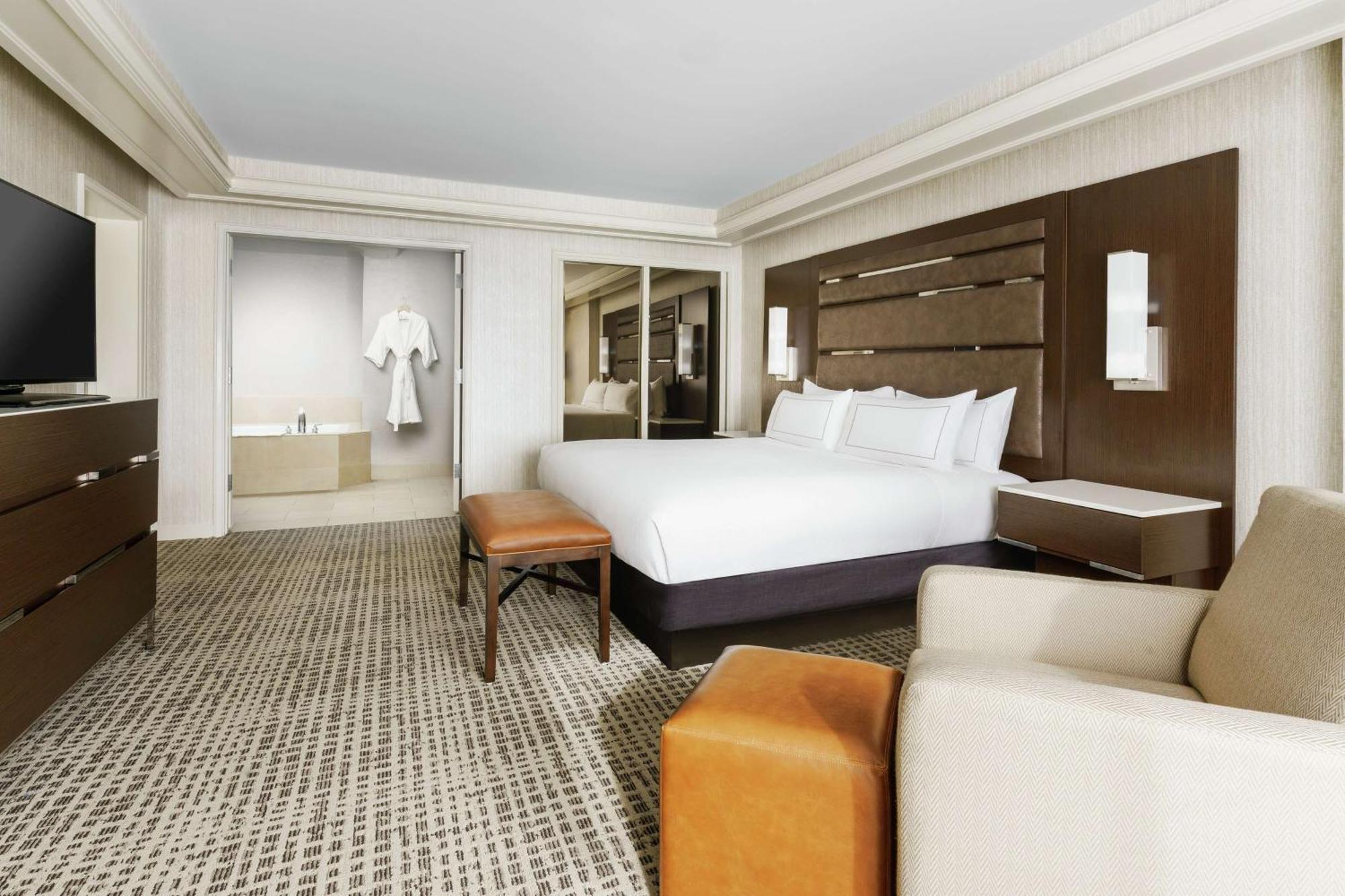 Doubletree By Hilton Colorado Springs Exterior foto